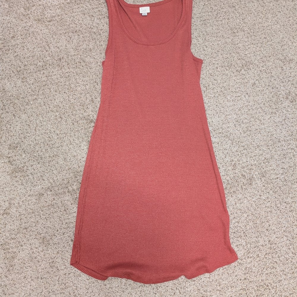 Women's Sleeveless Coral Dress